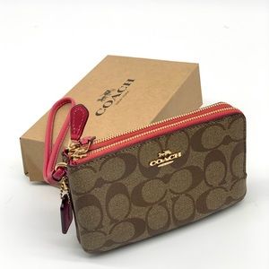 Coach Double Corner Zip Wristlet
